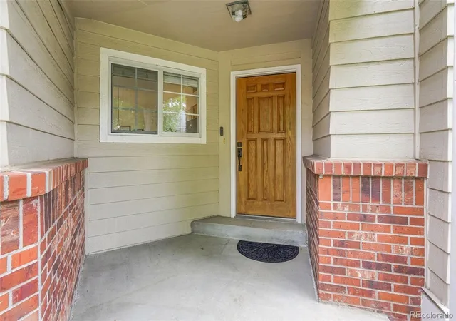 Photo 4 of Sale Pending at 2265 S Kenton St, Aurora, CO 80014 | MLS# 1539121 | Listing updated on 2026-09-30
