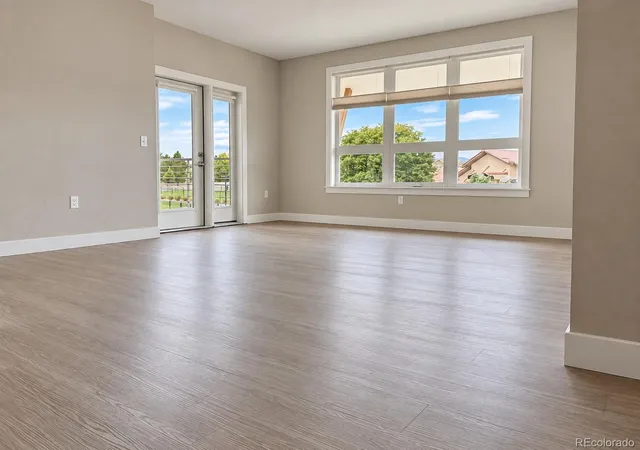 Listing Photo 4 - Condo for sale in building located at 190 S Cherrywood Dr, Lafayette, CO 80026 - Unit #202