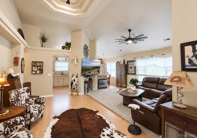 Photo 3 of Condo for sale at 4901 S Ammons St #8B, Littleton, CO 80123 | MLS# 3991533 | Listing updated on 2026-09-24