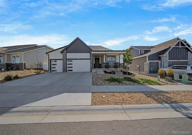 Photo 2 of Single family home for sale at 2598 Doe Ridge Way, Johnstown, CO 80534 | MLS# 8955576 | Listing updated on 2026-09-12