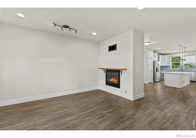 Photo 4 of Single family home for sale at 810 E Baseline Rd #A, Lafayette, CO 80026 | MLS# IR1068387 | Listing updated on 2026-10-27