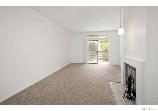 Listing Photo 4 - Condo for sale in building located at 7453 Singing Hls Dr, Boulder, CO 80301 - Unit #E105
