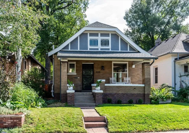 Single family home for sale at 844 S Washington St, Denver, CO 80209 | MLS# 4324679