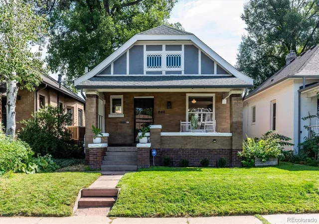 Single family home for sale at 844 S Washington St, Denver, CO 80209 | MLS# 4324679 | Listing updated on 2026-10-08