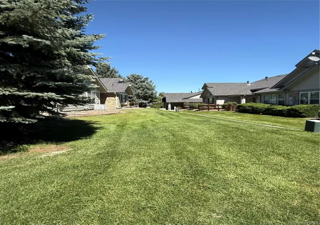 Photo 3 of Townhouse for sale at 7680 S Buchanan Way, Aurora, CO 80016 | MLS# 8847406 | Listing updated on 2026-10-07
