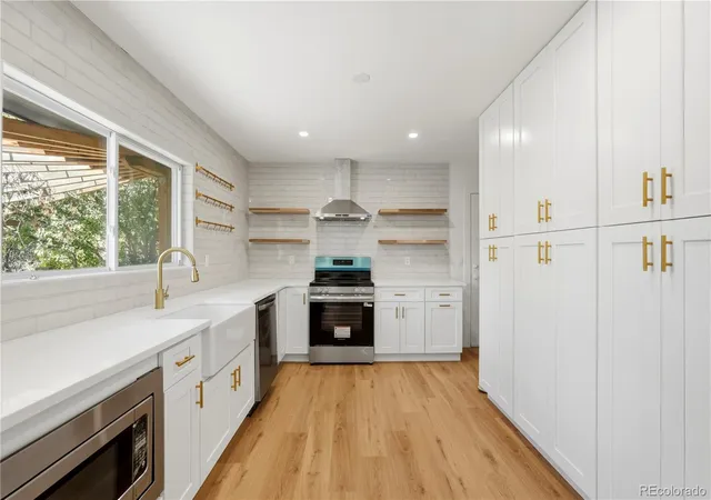 Photo 3 of Single family home for sale at 45 S Dover St, Lakewood, CO 80226 | MLS# 9424811 | Listing updated on 2026-10-09
