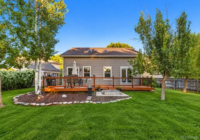 Photo 2 of Single family home for sale at 271 N Holcomb Cir, Castle Rock, CO 80104 | MLS# 5569944 | Listing updated on 2026-09-25