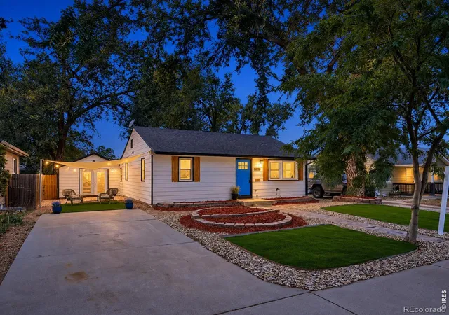 Photo 1 of Single family home for sale at 4745 S Sherman St, Englewood, CO 80113 | MLS# IR1068412 | Listing updated on 2026-10-04