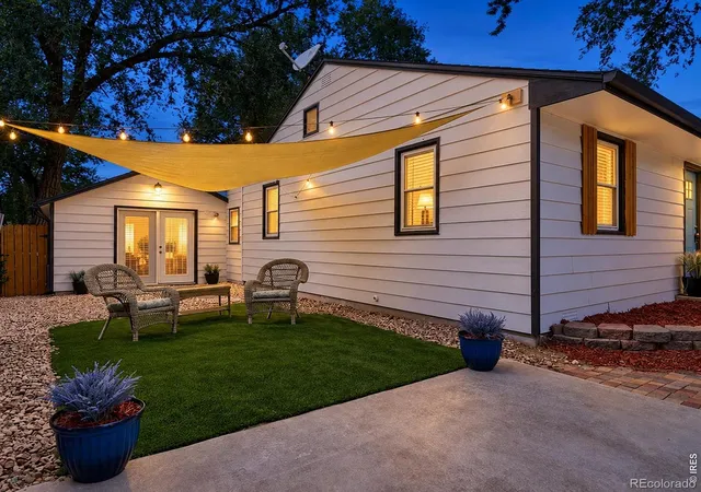 Photo 2 of Single family home for sale at 4745 S Sherman St, Englewood, CO 80113 | MLS# IR1068412 | Listing updated on 2026-10-04
