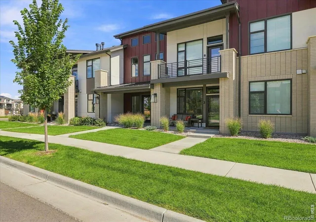 Photo 2 of Single family home for sale at 974 Landmark Way #2, Fort Collins, CO 80524 | MLS# IR1068415 | Listing updated on 2026-10-04