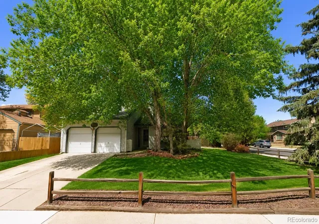 Photo 1 of Single family home for sale at 1001 Sunburst Ct, Lafayette, CO 80026 | MLS# 5916591 | Listing updated on 2026-09-25