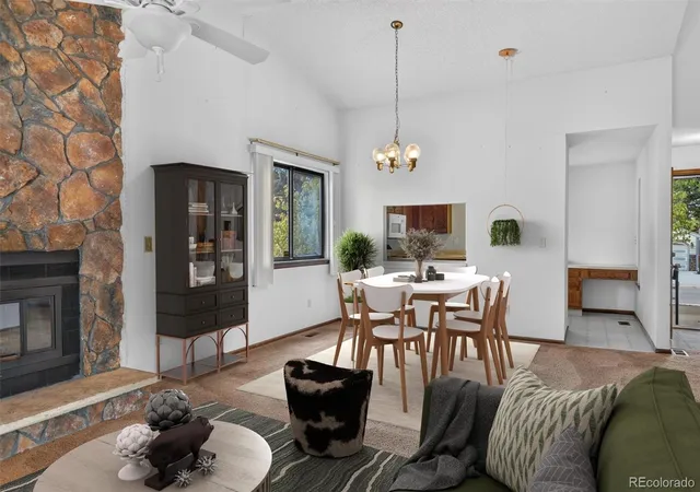 Photo 3 of Single family home for sale at 1001 Sunburst Ct, Lafayette, CO 80026 | MLS# 5916591 | Listing updated on 2026-09-25