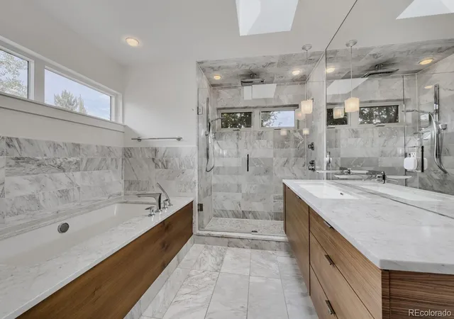 Photo 4 of Single family home for sale at 4807 E 6th Avenue Pkwy, Denver, CO 80220 | MLS# 3594132 | Listing updated on 2026-09-22
