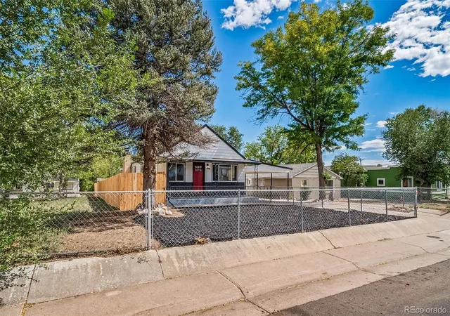 Photo 2 of Single family home for sale at 472 S Perry St, Denver, CO 80219 | MLS# 6470307 | Listing updated on 2026-09-12