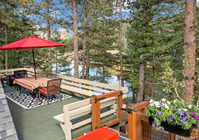 Photo 3 of Sale Pending at 847 Hemlock Dr, Lyons, CO 80540 | MLS# IR1068457 | Listing updated on 2026-09-21
