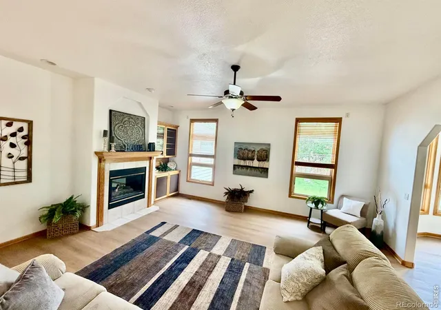Photo 3 of Single family home for sale at 1350 Silverwood Ct, Windsor, CO 80550 | MLS# IR1068458 | Listing updated on 2026-10-03
