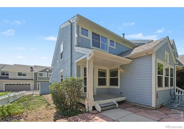 Photo 3 of Townhouse for sale at 4042 Independence Dr, Loveland, CO 80538 | MLS# IR1068459 | Listing updated on 2026-09-26