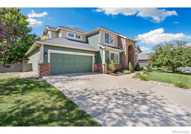 Photo 3 of Single family home for sale at 3883 Poudre Dr, Loveland, CO 80538 | MLS# IR1068460 | Listing updated on 2026-09-23