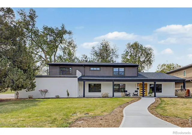 Photo 3 of Single family home for sale at 3081 S Ash St, Denver, CO 80222 | MLS# IR1068467 | Listing updated on 2026-10-09