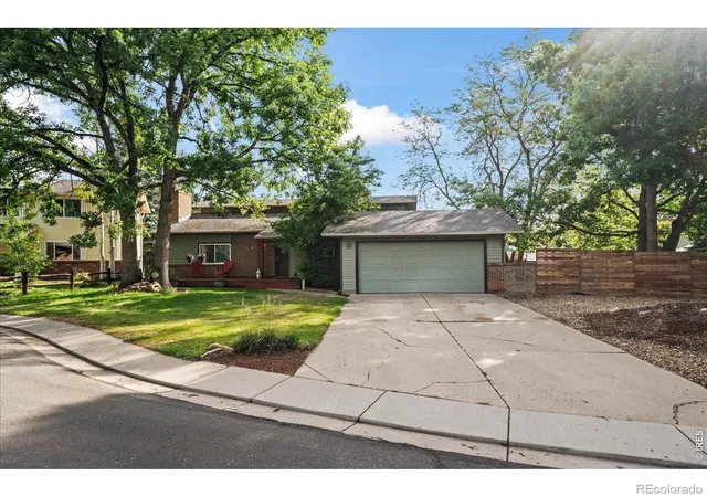 Photo 3 of Single family home for sale at 1100 Atlas Cir S, Lafayette, CO 80026 | MLS# IR1068479 | Listing updated on 2026-09-23
