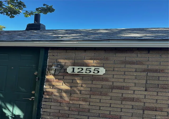 Photo 2 of Single family home for sale at 1255 Dallas St, Aurora, CO 80010 | MLS# 6037602 | Listing updated on 2026-09-13