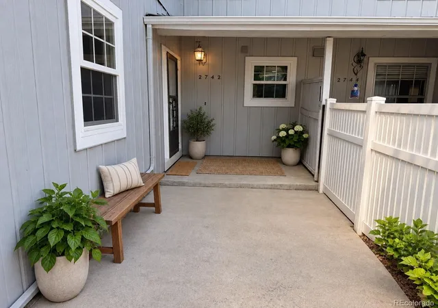 Photo 2 of Condo for sale at 2742 S Xanadu Way, Aurora, CO 80014 | MLS# 4024302 | Listing updated on 2026-09-11
