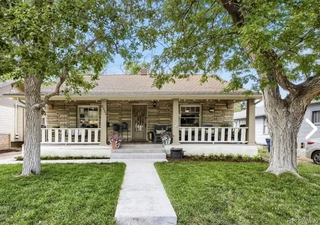 Photo 2 of Single family home for sale at 3221 S Grant St, Englewood, CO 80113 | MLS# 2868696 | Listing updated on 2026-09-24