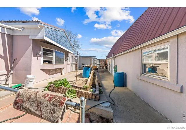 Photo 3 of Single family home for sale at 1220 Mackay Ct, Dacono, CO 80514 | MLS# IR1068484 | Listing updated on 2026-09-28