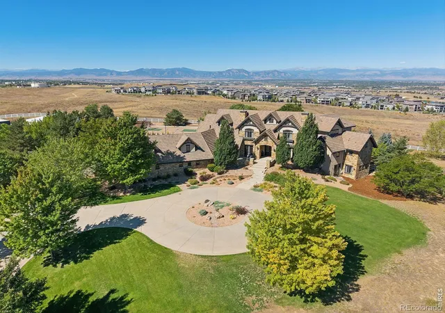 Photo 3 of Mansion for sale at 15478 Mountain View Cir, Broomfield, CO 80023 | MLS# IR1068489 | Listing updated on 2026-10-06