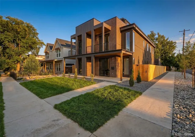 Photo 3 of Single family home for sale at 4500 Stuart St, Denver, CO | MLS# 1589555 | Listing updated on 2026-10-06