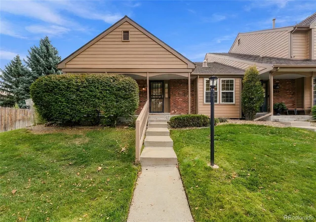 Photo 1 of Townhouse for sale at 5200 S Jellison St, Littleton, CO 80123 | MLS# 9550104 | Listing updated on 2026-10-28
