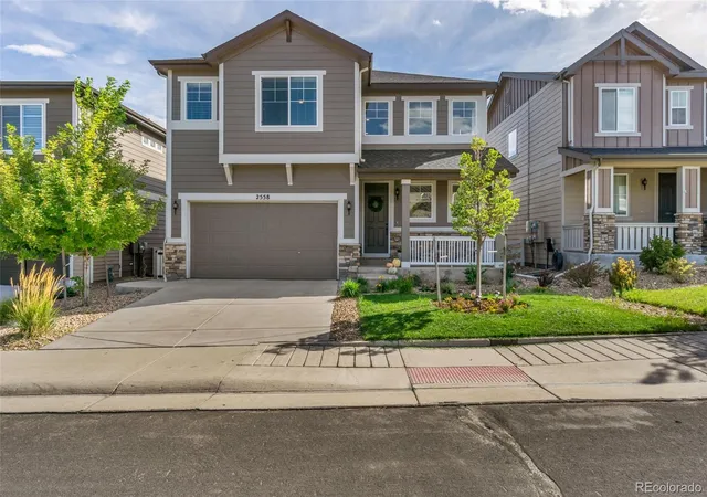 Photo 1 of Single family home for sale at 2558 Garganey Dr, Castle Rock, CO 80104 | MLS# 2052055 | Listing updated on 2026-09-14