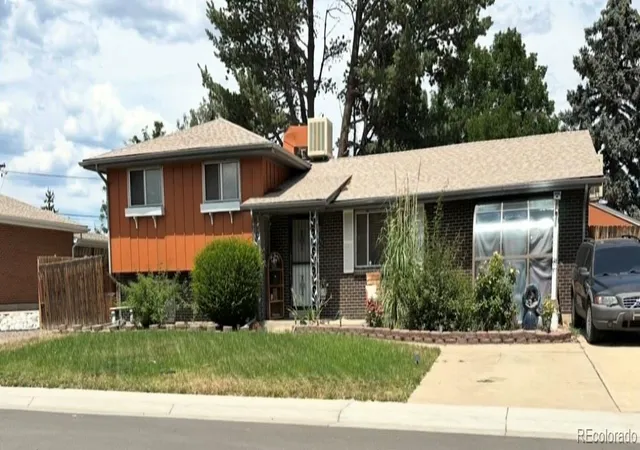 Photo 3 of Single family home for sale at 4771 W 66th Avenue, Arvada, CO 80003 | MLS# 8537881 | Listing updated on 2026-10-21