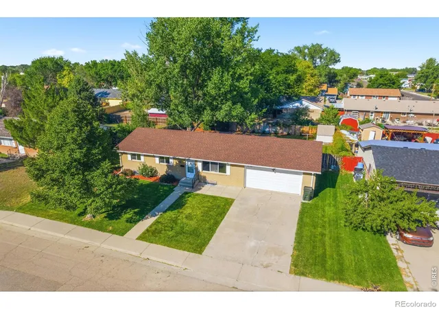 Photo 3 of Single family home for sale at 413 Hickory St, Fort Morgan, CO 80701 | MLS# IR1068508 | Listing updated on 2026-10-02