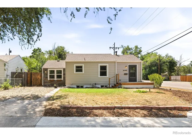 Photo 2 of Single family home for sale at 4301 S Grant St, Englewood, CO 80113 | MLS# IR1068514 | Listing updated on 2026-09-22
