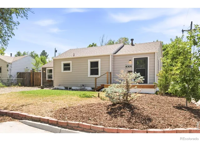 Photo 3 of Single family home for sale at 4301 S Grant St, Englewood, CO 80113 | MLS# IR1068514 | Listing updated on 2026-09-22