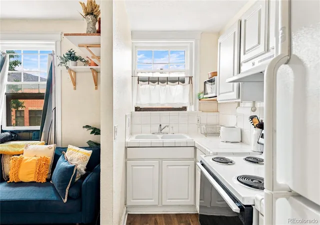 Photo 4 of Condo for sale at 215 E 11th Avenue #C9, Denver, CO 80203 | MLS# 6463107 | Listing updated on 2026-09-16