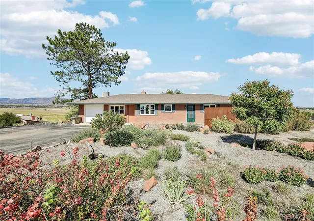 Photo 2 of Single family home for sale at 8577 N 73rd Street, Longmont, CO 80503 | MLS# 7210955 | Listing updated on 2026-09-23