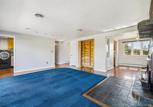 Photo 4 of Single family home for sale at 8577 N 73rd Street, Longmont, CO 80503 | MLS# 7210955 | Listing updated on 2026-09-23