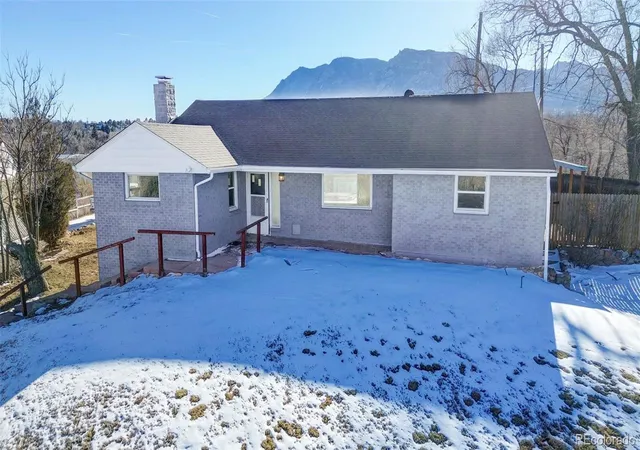 Single family home for sale at 1606 Navajo Cir, Colorado Springs, CO 80905 | MLS# 8614037