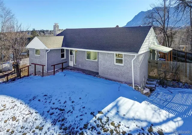 Photo 2 of Single family home for sale at 1606 Navajo Cir, Colorado Springs, CO 80905 | MLS# 8614037 | Listing updated on 2026-09-28
