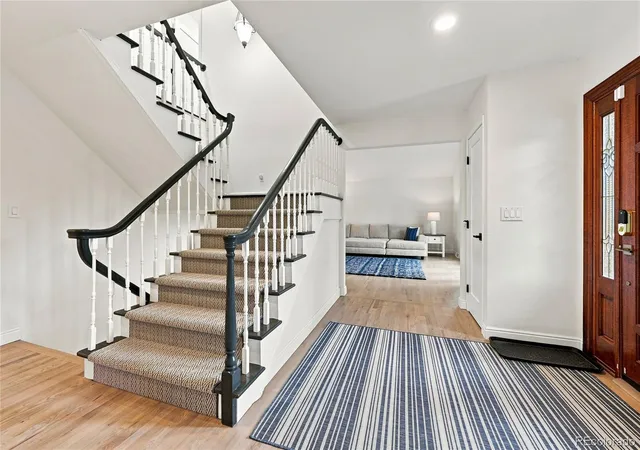 Photo 4 of Single family home for sale at 4220 S Allison St, Lakewood, CO 80235 | MLS# 8048582 | Listing updated on 2026-09-18