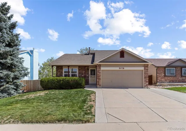 Single family home for sale at 5078 S Gibraltar Way, Centennial, CO 80015 | MLS# 6538439