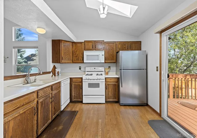 Photo 4 of Single family home for sale at 5078 S Gibraltar Way, Centennial, CO 80015 | MLS# 6538439 | Listing updated on 2026-10-08
