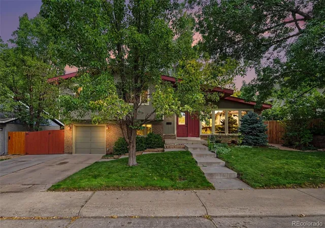 Photo 3 of Single family home for sale at 2988 S Wabash St, Denver, CO 80231 | MLS# 2363957 | Listing updated on 2026-09-17