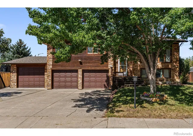 Photo 2 of Single family home for sale at 1465 Melissa Dr, Loveland, CO 80537 | MLS# IR1068536 | Listing updated on 2026-10-07