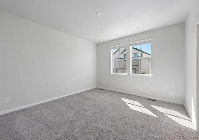 Photo 4 of Single family home for sale at 4601 N Versailles Way, Aurora, CO 80019 | MLS# 5857445 | Listing updated on 2026-10-02
