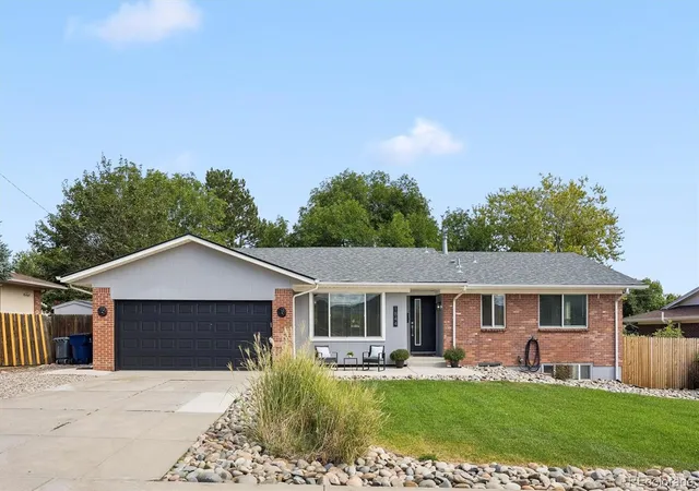 Photo 4 of Single family home for sale at 1844 S Wright St, Lakewood, CO 80228 | MLS# 8126454 | Listing updated on 2026-10-09
