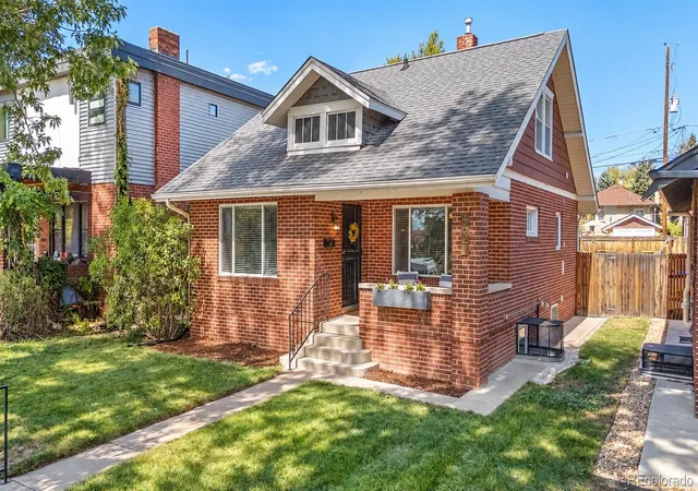 Photo 2 of Single family home for sale at 4621 W 30th Avenue, Denver, CO 80212 | MLS# 9927593 | Listing updated on 2026-10-04
