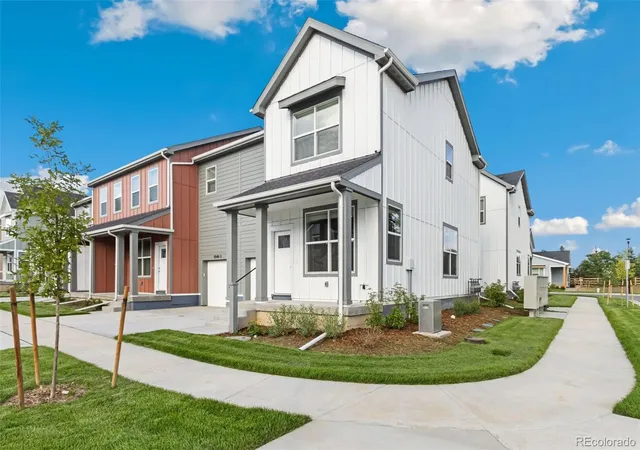 Townhouse for sale at 5548 Wheelhouse Way #4, Fort Collins, CO 80528 | MLS# 7727385